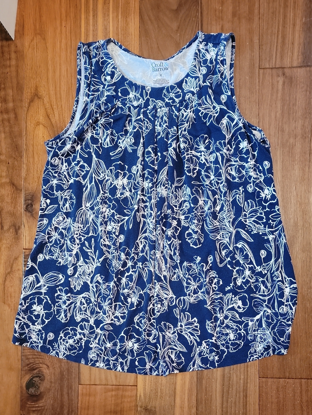 croft & barrow Navy and White Floral Tank Top